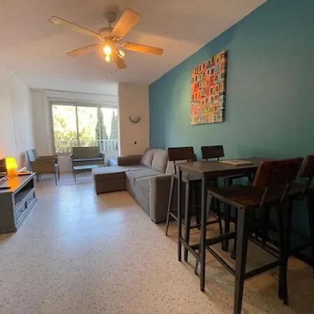 Apartment 087 Cap Cap D'agde Proche Commerce 4 Personnes Avec Parking